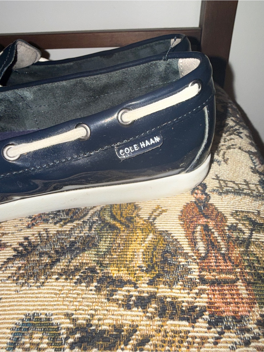 Cole Haan Nantucket Camp Moccasins Navy Patent Leather Boat Shoes Women’s 7.5B - Picture 10 of 12